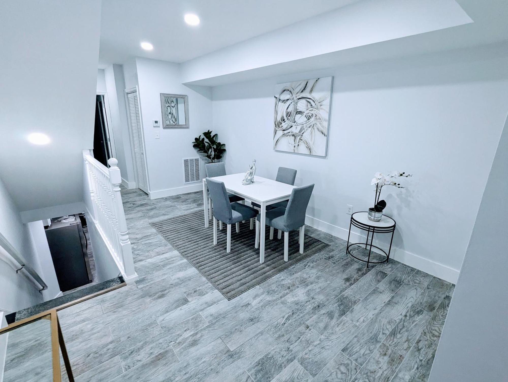 Luxurious 3 Bedroom Apt With A Beautiful Balcony Washington Zimmer foto